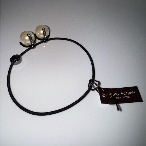 Authentic HENRI BENDEL Pearl Hair Accessory - Picture 5 of 8